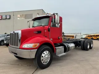 2020 Peterbilt 348