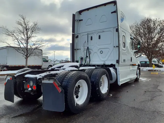 2020 FREIGHTLINER/MERCEDES NEW CASCADIA PX12664