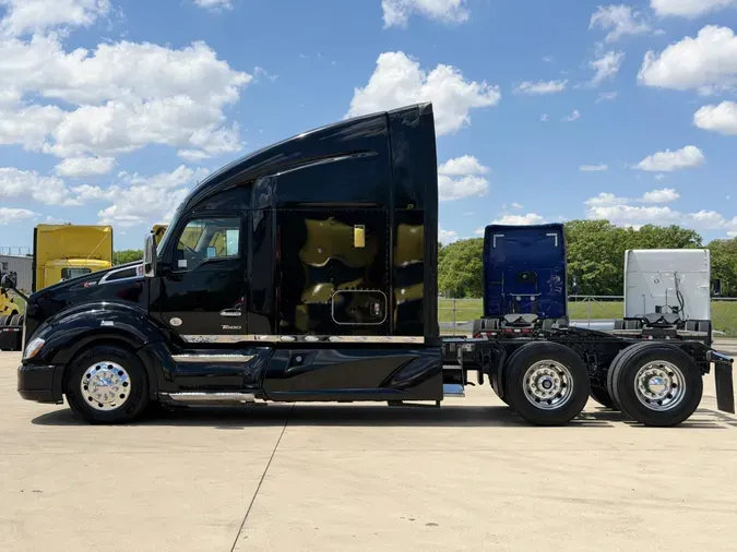 2022 Kenworth T680