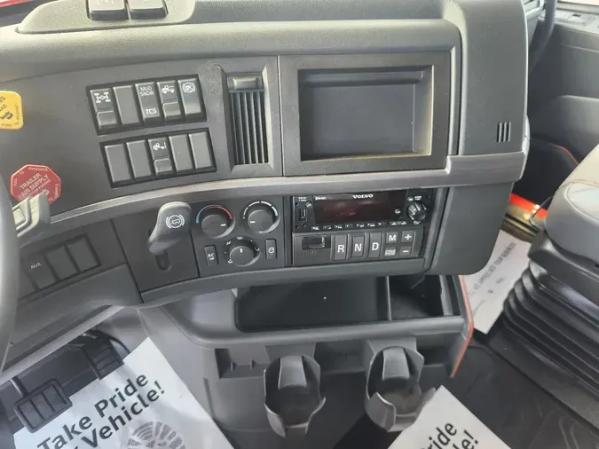2024 VOLVO VNL64T860e69244e22c61fd2b7e7899620cd4aa91