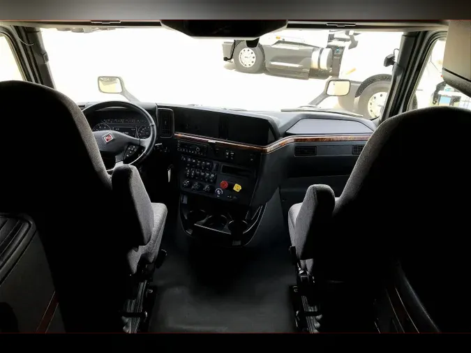 2021 INT LT625 6x4