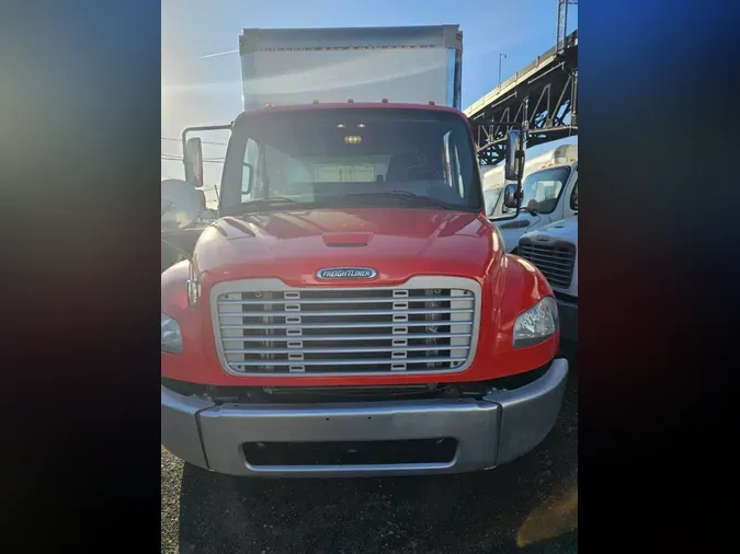 2018 FREIGHTLINER/MERCEDES M2 106