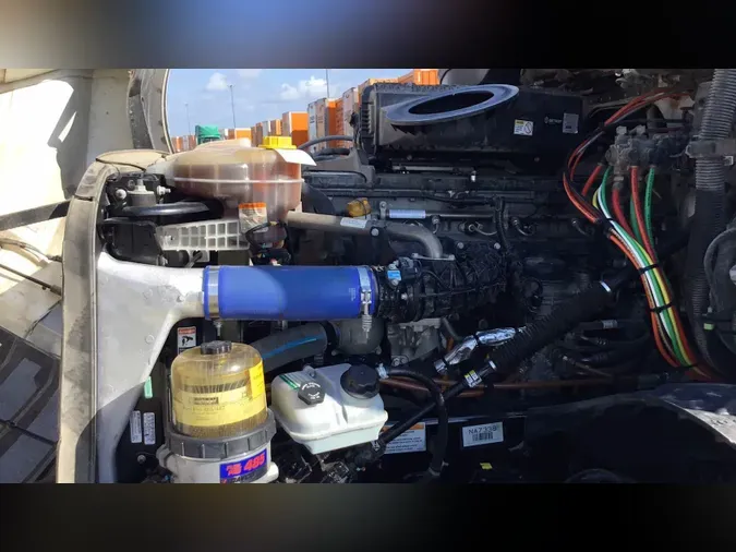 2022 Freightliner Cascadia 126e6998e89786752996780064e4eadcbf8