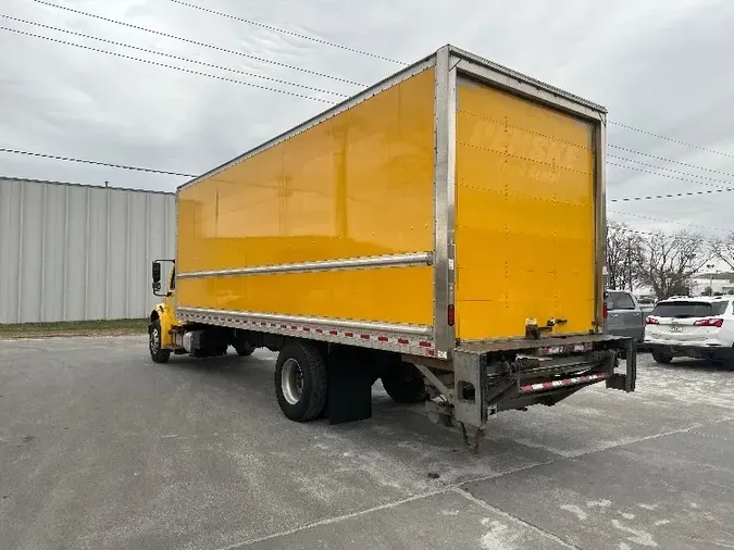 2018 Freightliner M2