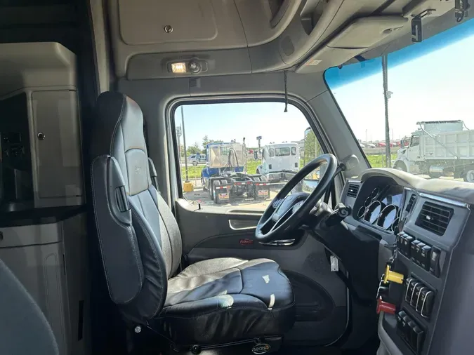 2020 Peterbilt 579