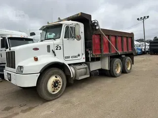 2003 PETERBILT 330