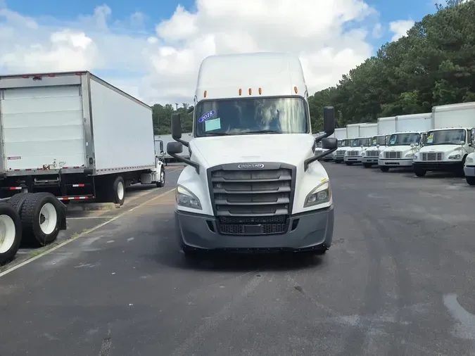 2018 FREIGHTLINER CASCADIA