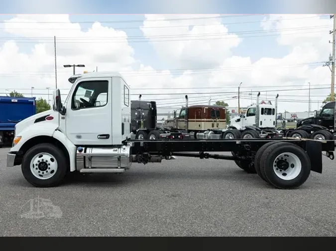 2026 PETERBILT 537