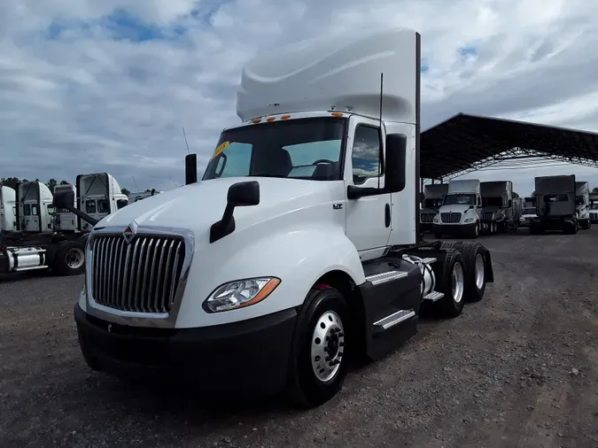 2018 NAVISTAR INTERNATIONAL LT625 DAYCAB T/Ae6a21c5263b011b83feda15e814e1a23