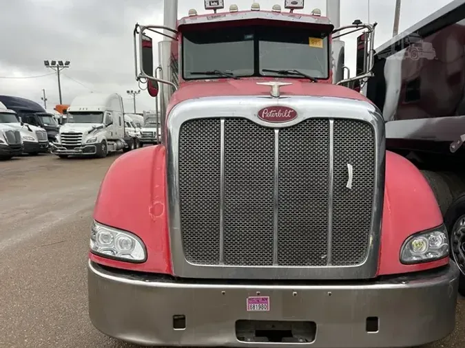 2009 PETERBILT 386