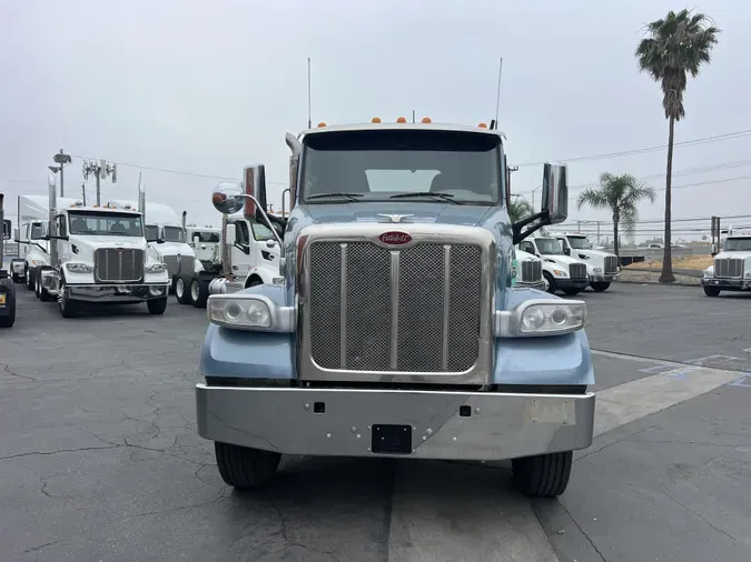 2022 Peterbilt 567