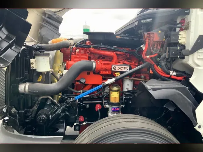2022 INT LT625 6x4