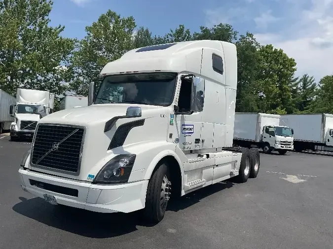 2018 Volvo VNL64670