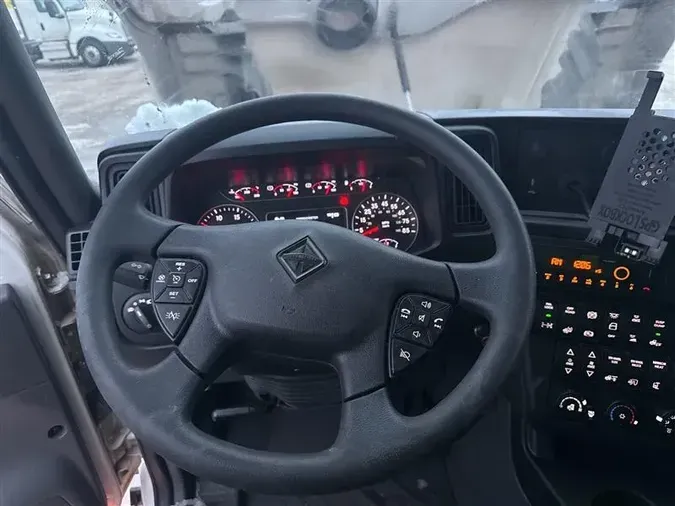 2022 INTERNATIONAL LT