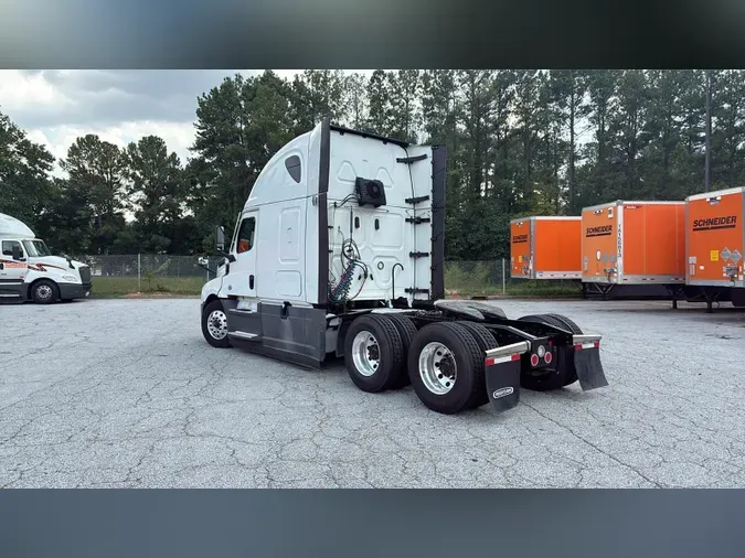 2023 Freightliner Cascadia 126e6a6c925b3a62c3b630a2df015fd5af4