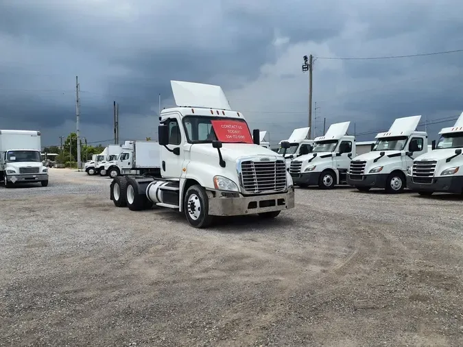 2018 FREIGHTLINER CASCADIA 125