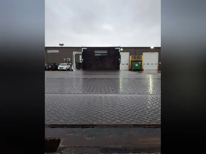 2019 FREIGHTLINER/MERCEDES M2 106e6aa0b0d6b4141a65588fb15886d57ca