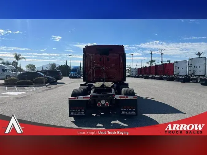 2019 FREIGHTLINER CA126