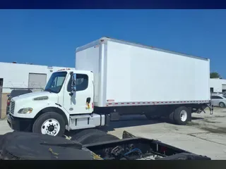 2019 FREIGHTLINER M2 106