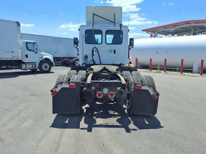 2019 FREIGHTLINER/MERCEDES CASCADIA 125e6b5bc98630ee1d355aba60960d967f6