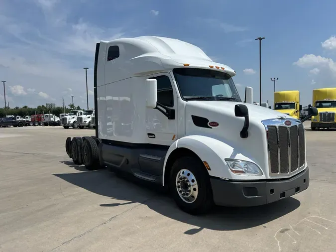 2021 Peterbilt 579