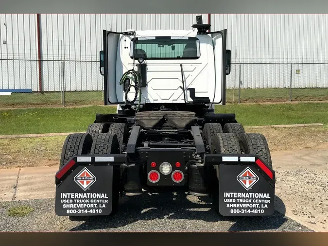 2021 INT LT625 6x4