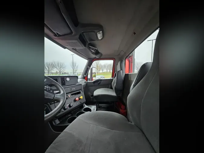 2020 International LT625e6bd95818d52c5de77d567475e3e2bbc