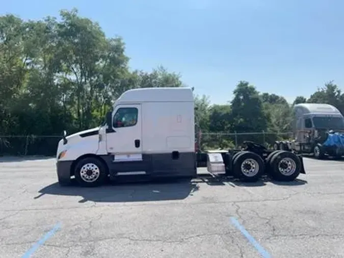 2020 Freightliner Cascadia