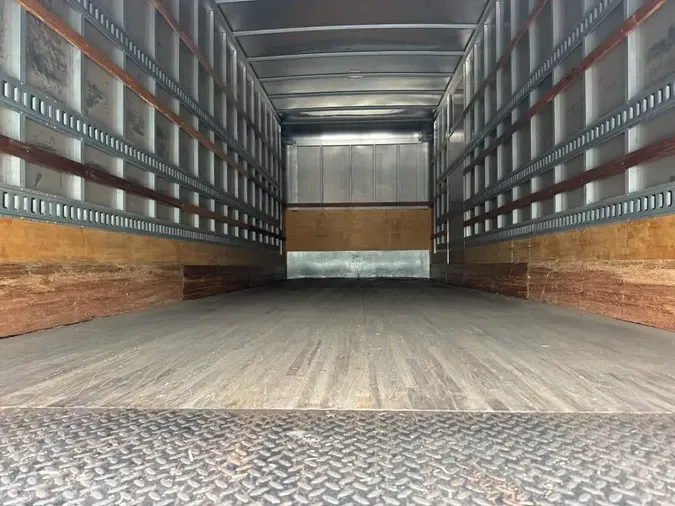 2019 NAVISTAR INTERNATIONAL 4300