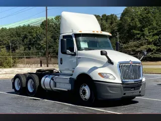 2019 INT LT625 6x4