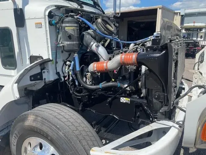 2020 Peterbilt 337