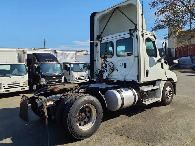 2019 FREIGHTLINER/MERCEDES NEW CASCADIA 126