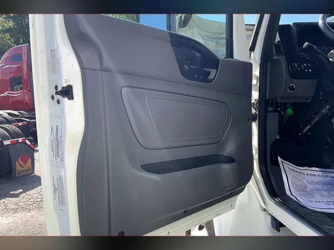 2021 INT MV607