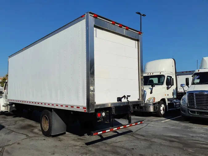 2019 FREIGHTLINER/MERCEDES M2 106