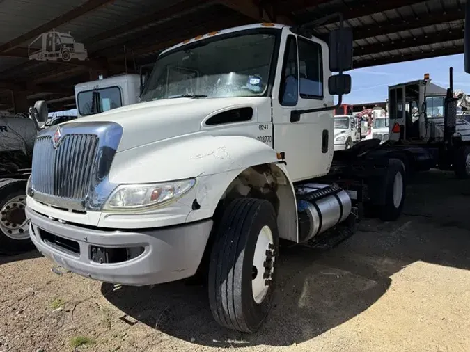 2017 INTERNATIONAL DURASTAR 4400