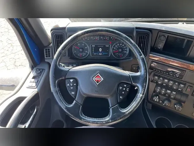 2020 INTERNATIONAL LT