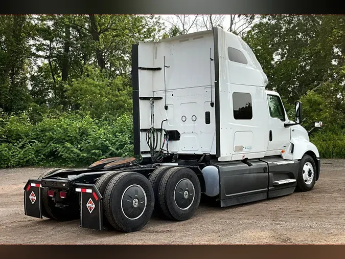 2021 INT LT625 6x4