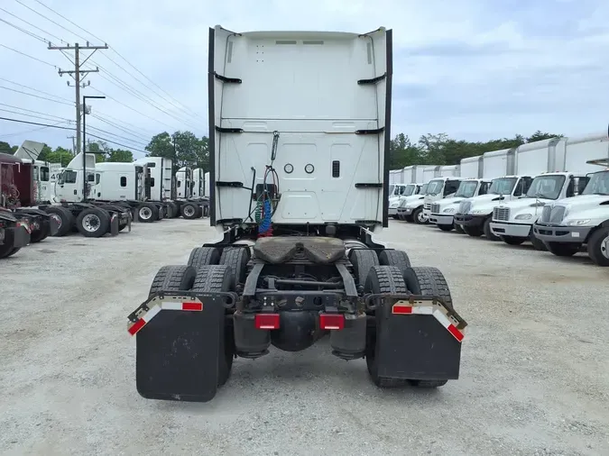 2019 NAVISTAR INTERNATIONAL LT625 SLPR CAB