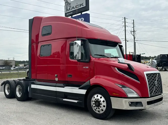 2019 Volvo VNL64T860