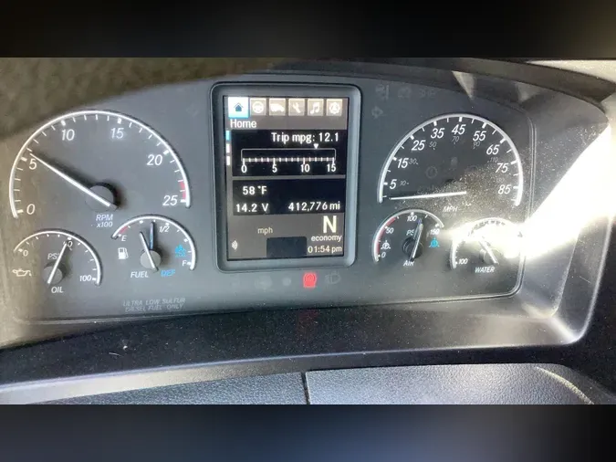 2023 Freightliner Cascadia 126