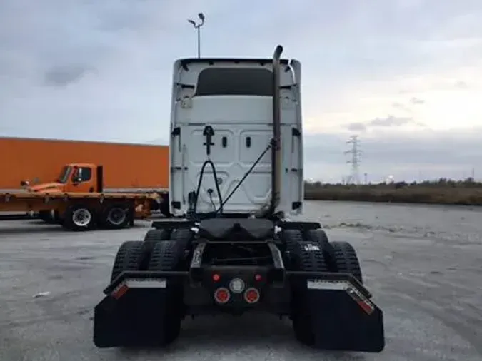 2019 Freightliner Cascadia