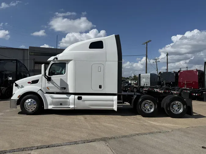 2022 Peterbilt 579