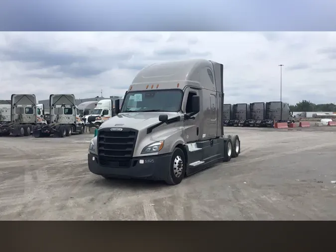 2021 Freightliner Cascadia