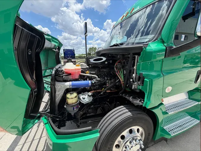 2022 Freightliner PT126SLPe6f8535a72e017df72603d9b8574b497