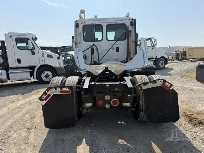 2011 FREIGHTLINER CASCADIA 125e6fa84367147b76370581cab519b26d2
