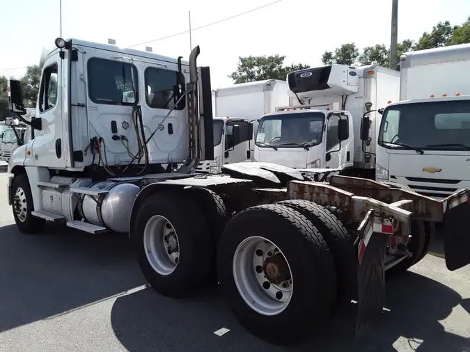 2020 FREIGHTLINER CASCADIA 125
