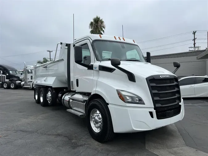 2019 Freightliner Cascadia
