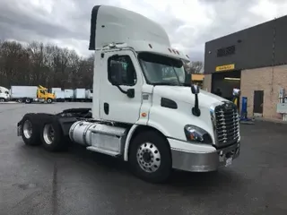 2018 Freightliner X11364ST