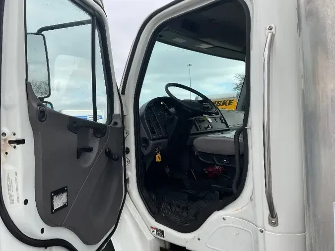 2019 Freightliner M2