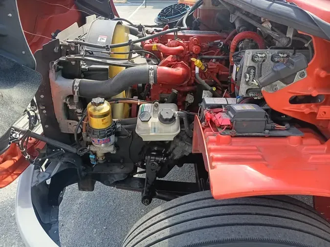 2018 FREIGHTLINER/MERCEDES M2 106